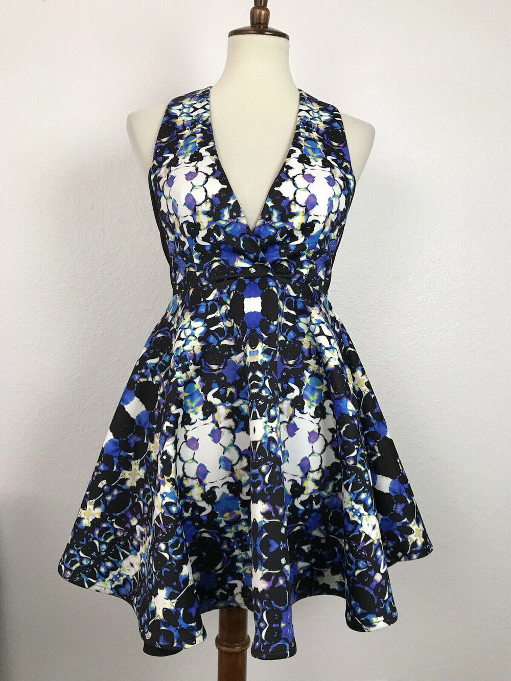 Finders Keepers Fit Flare Mini Dress Get Away Kaleidoscope Print Party Skater